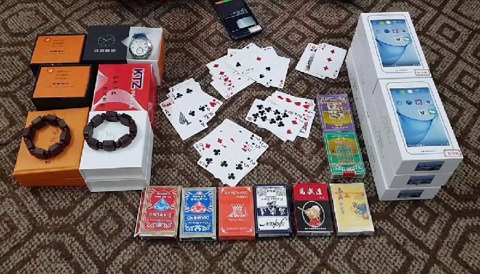 điện thoại đánh bài mã vạch